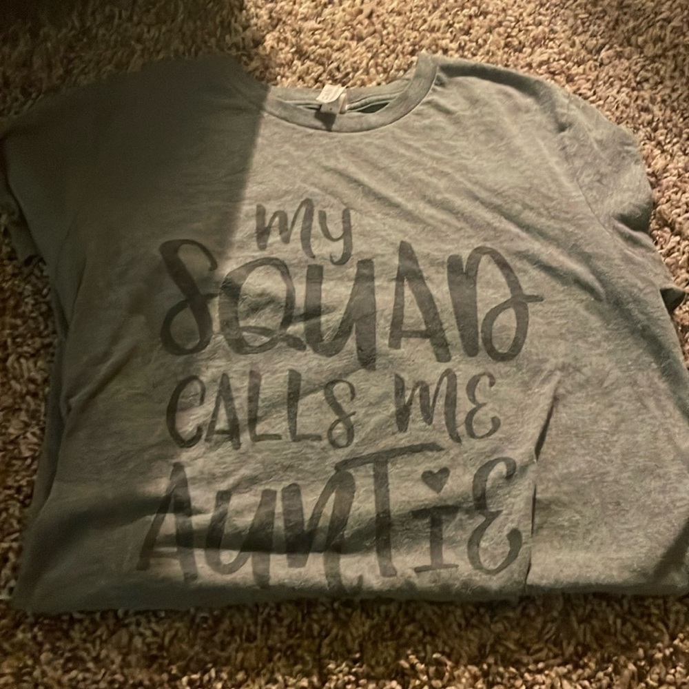 Canvas t shirt “my squad calls me auntie”